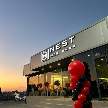 Hotel Nest Bijeljina Exterior foto