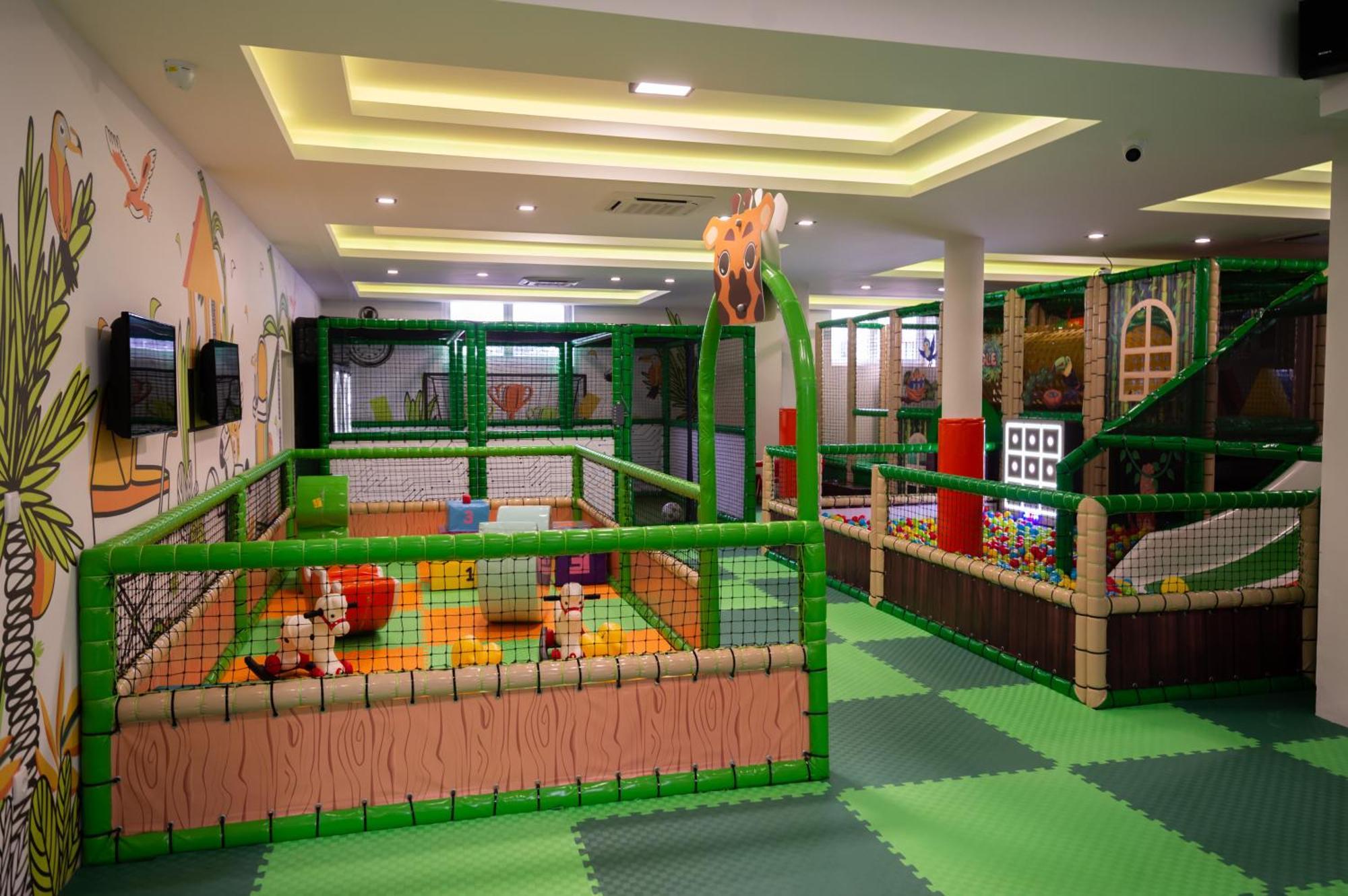 Hotel Nest Bijeljina Exterior foto