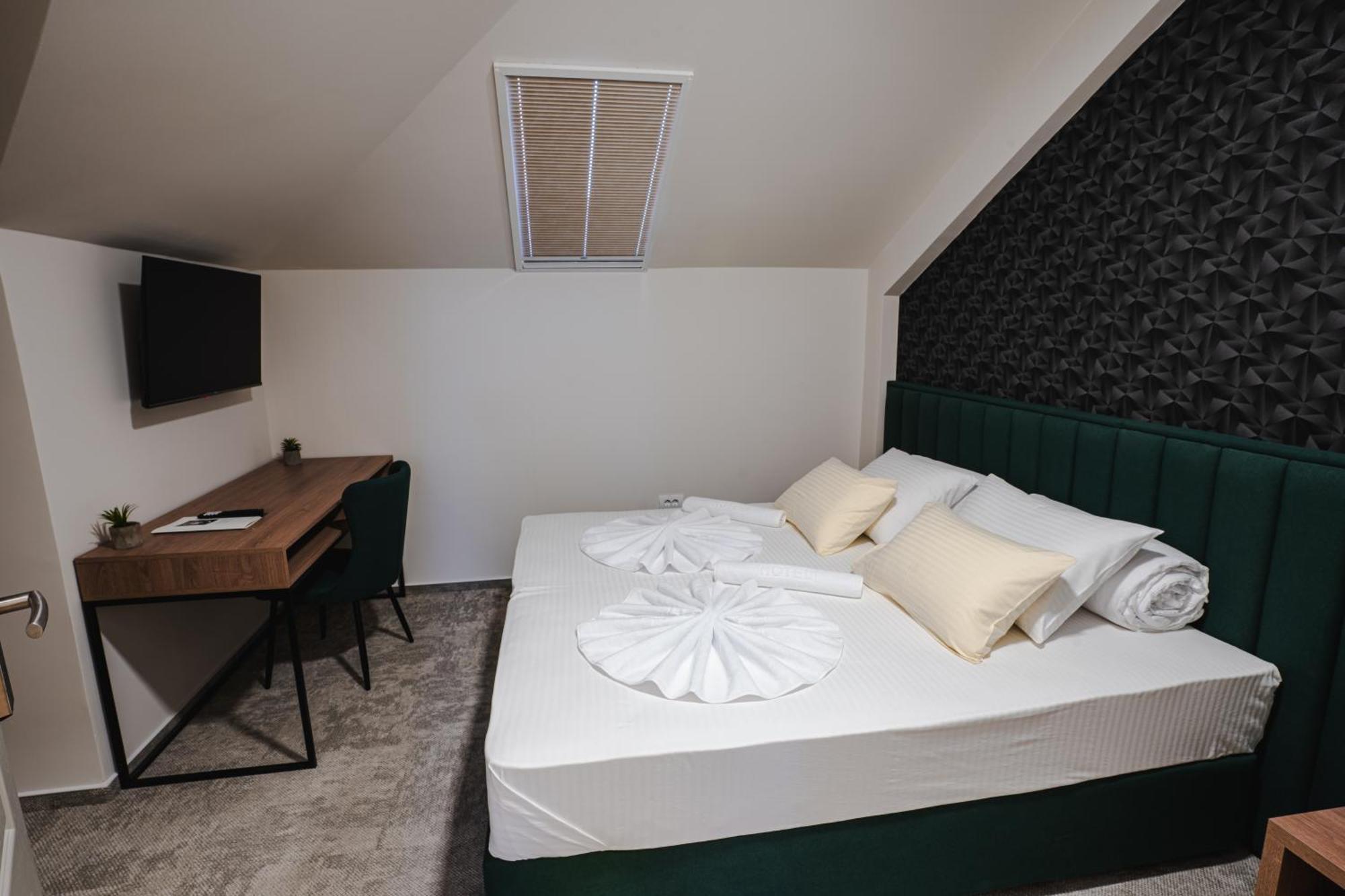 Hotel Nest Bijeljina Exterior foto