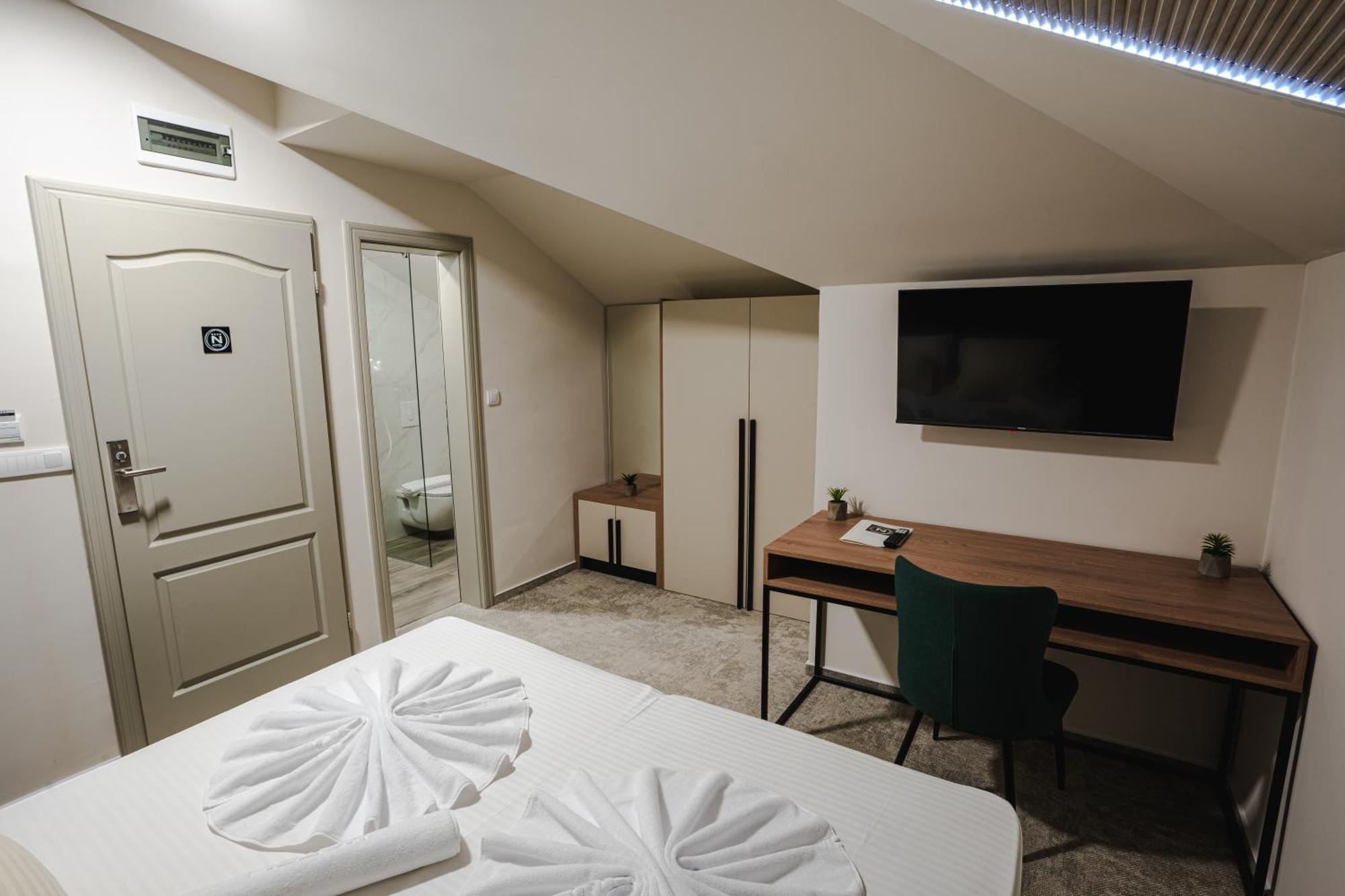 Hotel Nest Bijeljina Exterior foto