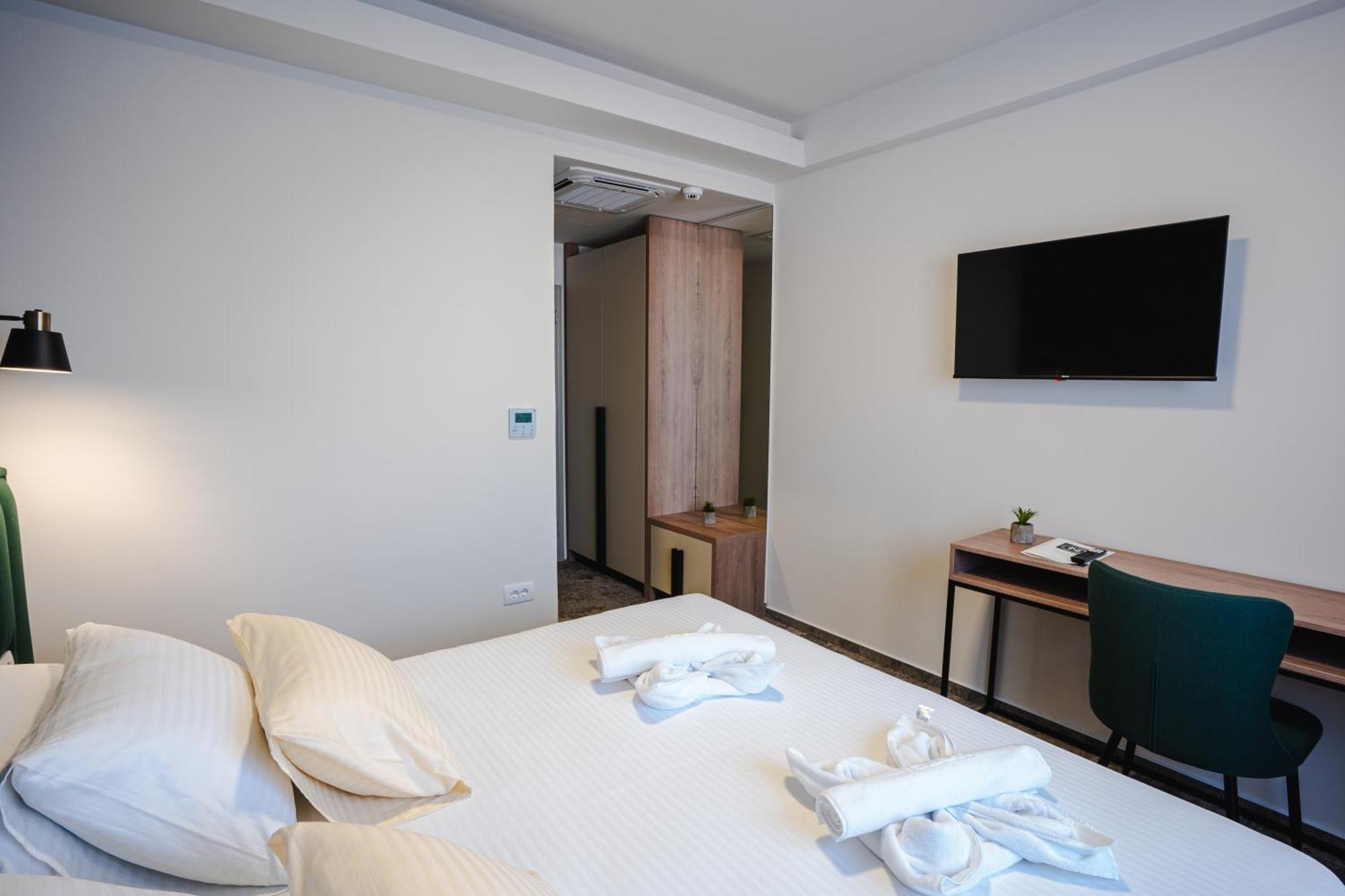 Hotel Nest Bijeljina Exterior foto
